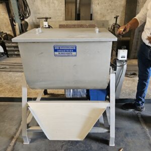 RIBBON BLENDER MACHINE