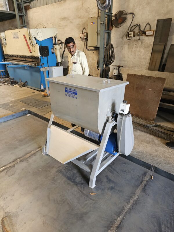 RIBBON BLENDER MACHINE - Image 3