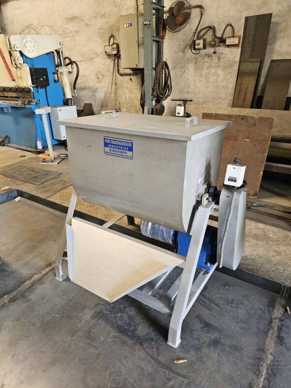 RIBBON BLENDER MACHINE - Image 4