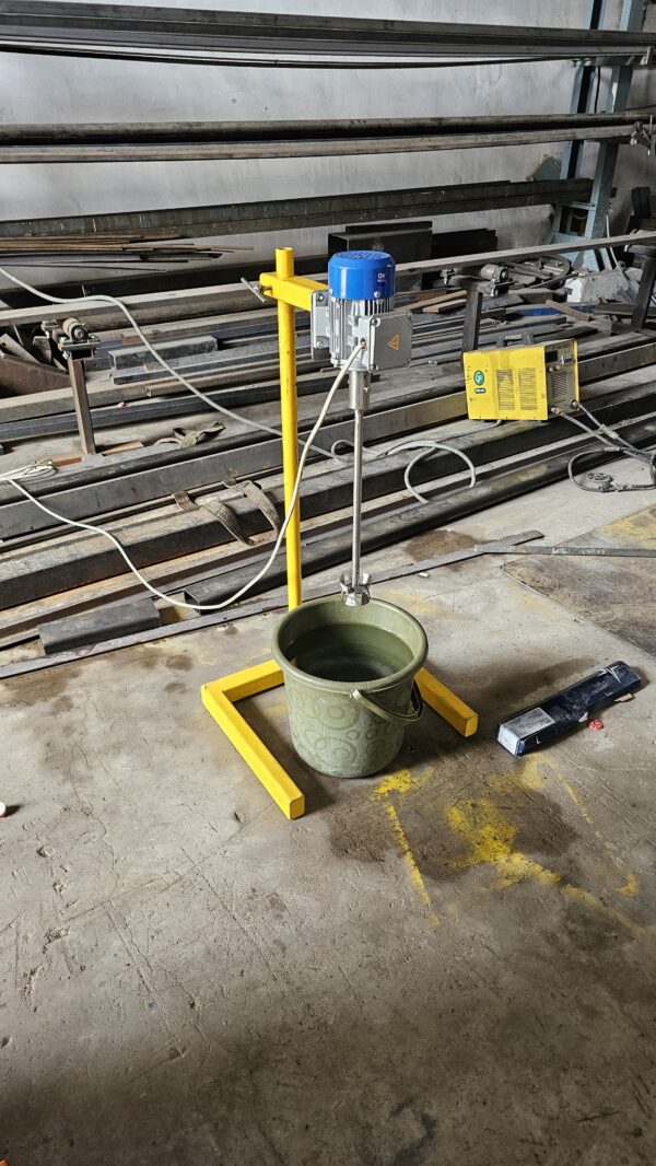 STAND TYPE STIRRER - Image 2